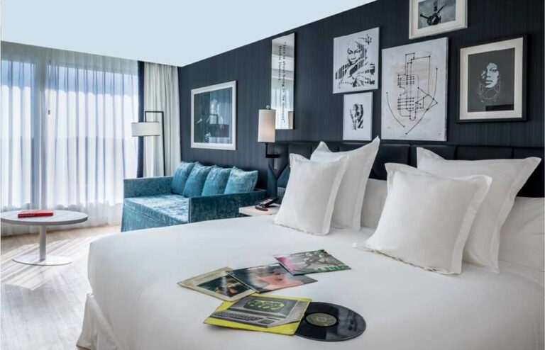Quarto do hotel musical Barceló Imagine em Madrid