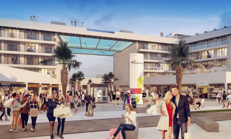 Esquema do Centro Comercial Momentum Plaza e hotel Calviá Beach em Magaluf