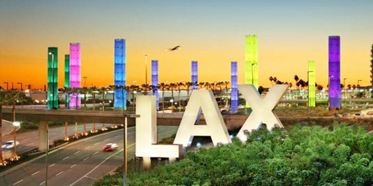 Entrada do Aeroporto de Los Angeles (LAX)