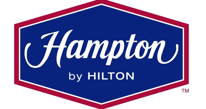 Logo da marca de hotéis Hampton by Hilton