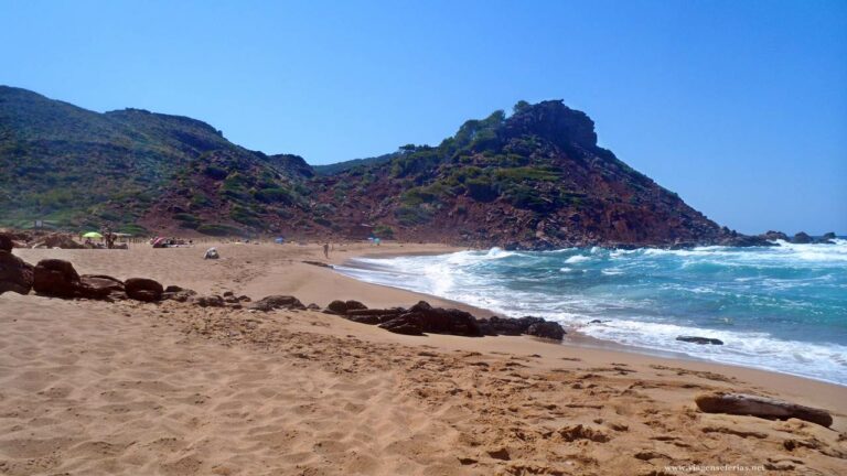 Chegada à Cala Pilar na ilha de Menorca em Espanha
