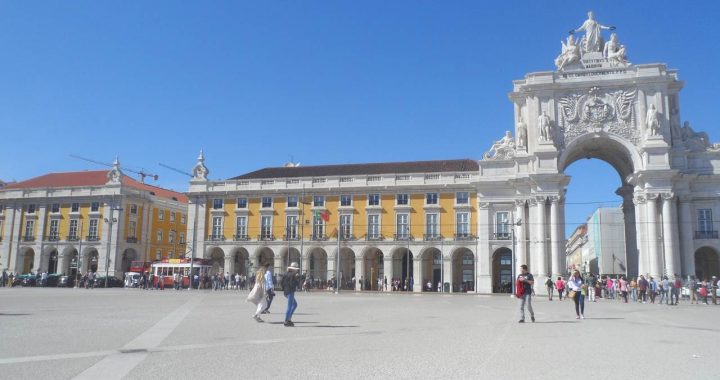 Terreiro do Paço no centro de Lisboa