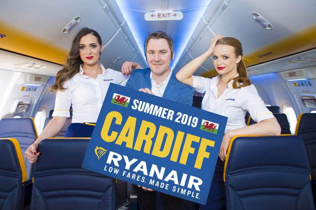 Apresentação do calendário do Verão 2019 da Ryanair em Cardiff