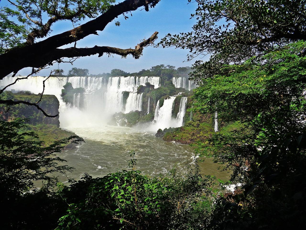 Panorâmica das Cataratas do Iguaçu na América do Sul