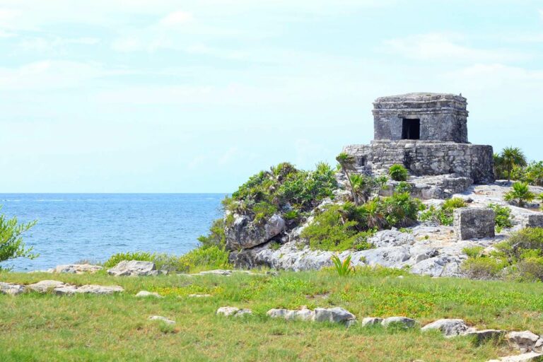 Ruínas de Tlum na Riviera Maya no México