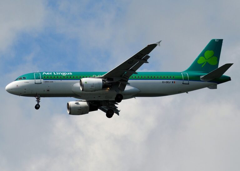 Aer Lingus lança classe executiva nos voos de Dublin e Cork para Lisboa