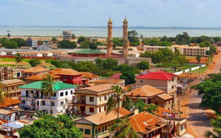 Vista da cidade de Banjul na Gâmbia