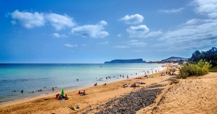 Praia de Porto Santo na ilha da Madeira