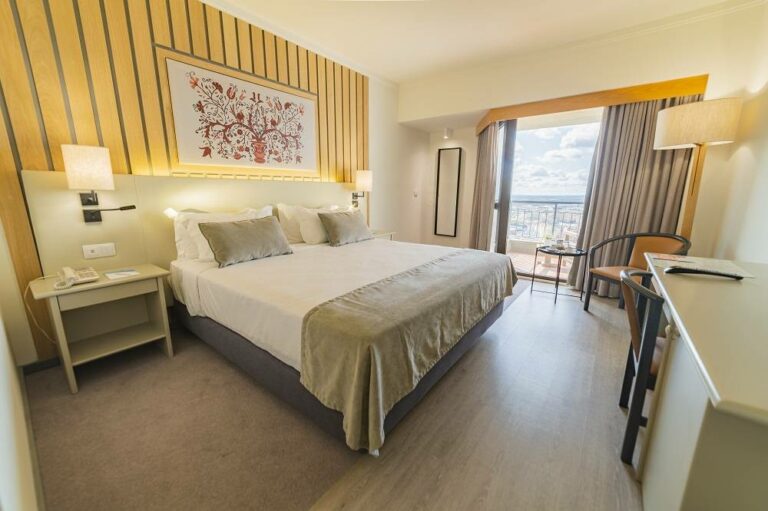 quarto do hotel Meliá Castelo Branco em Portugal