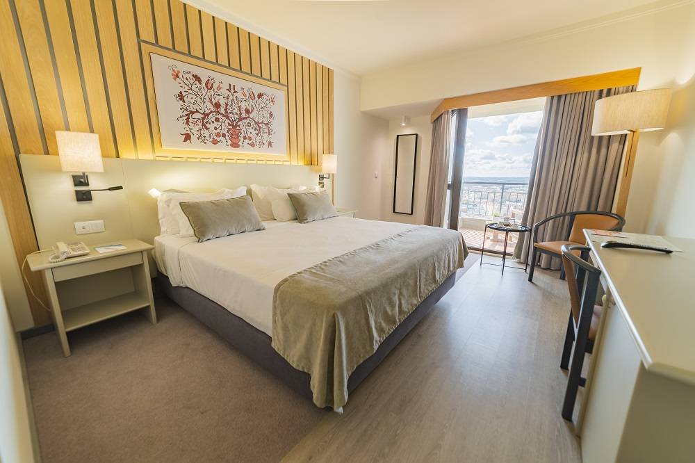 quarto do hotel Meliá Castelo Branco em Portugal