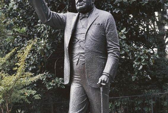 Estátua de Sir Winston Churchill
