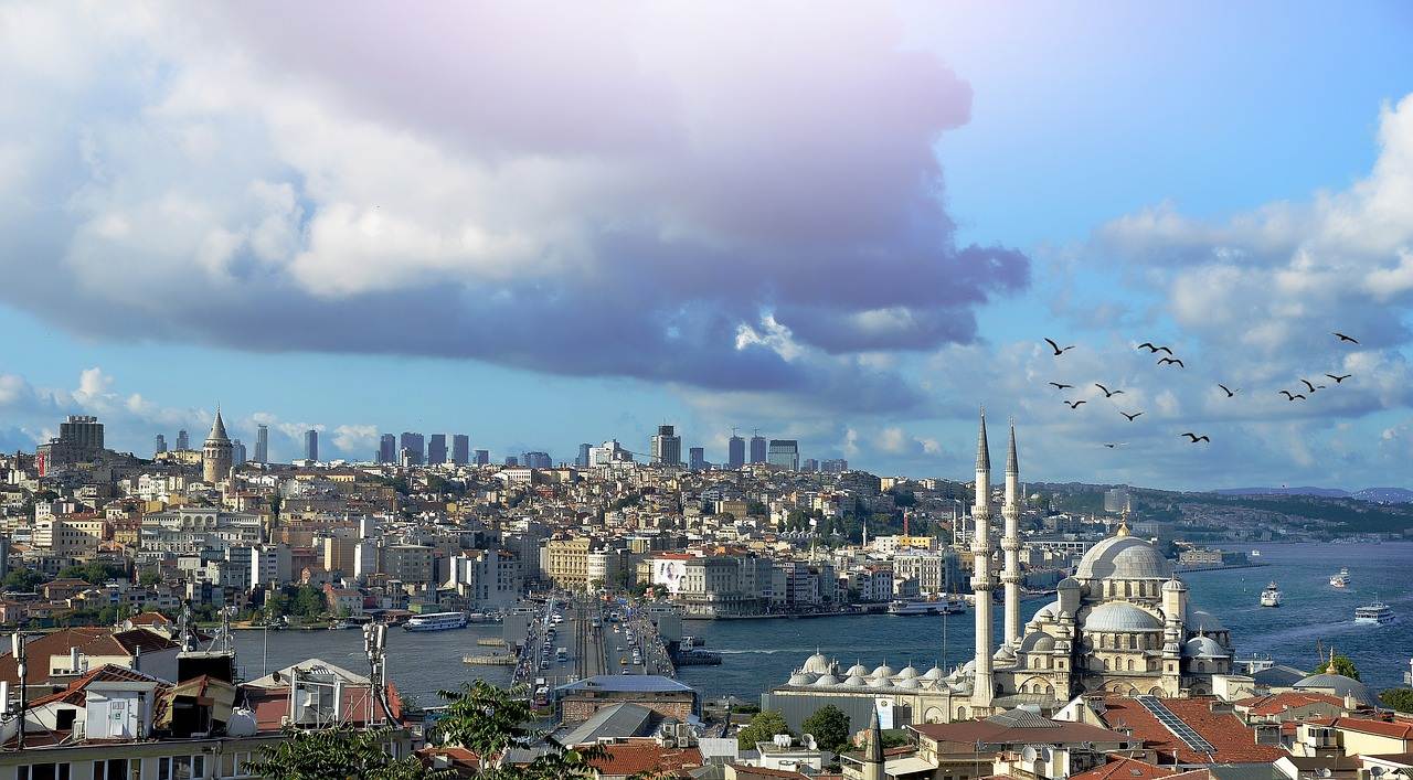 Vista do Corno de Ouro e Gálata em Istambul