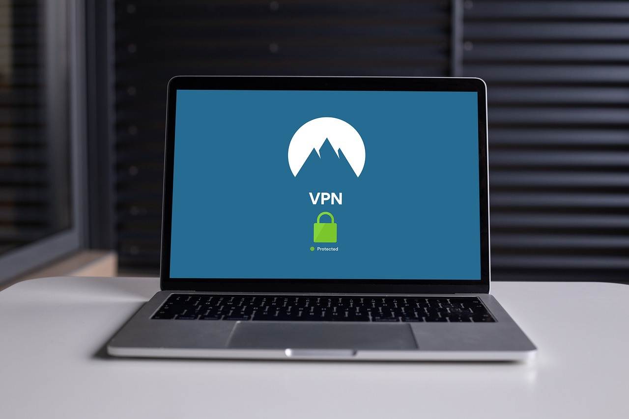 Laptop com VPN instalado