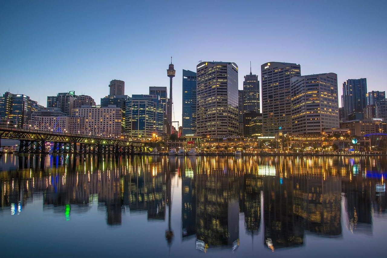 Torre de Sydney no centro da cidade