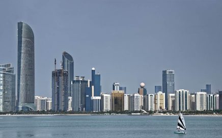 Vista de Abu Dhabi capital dos Emirados Árabes Unidos
